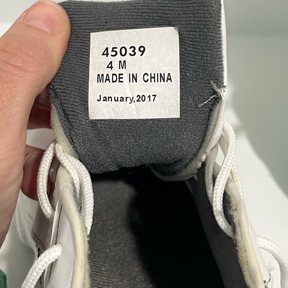 Footjoy Boys Golf shoe size 4 - Picture 7 of 9